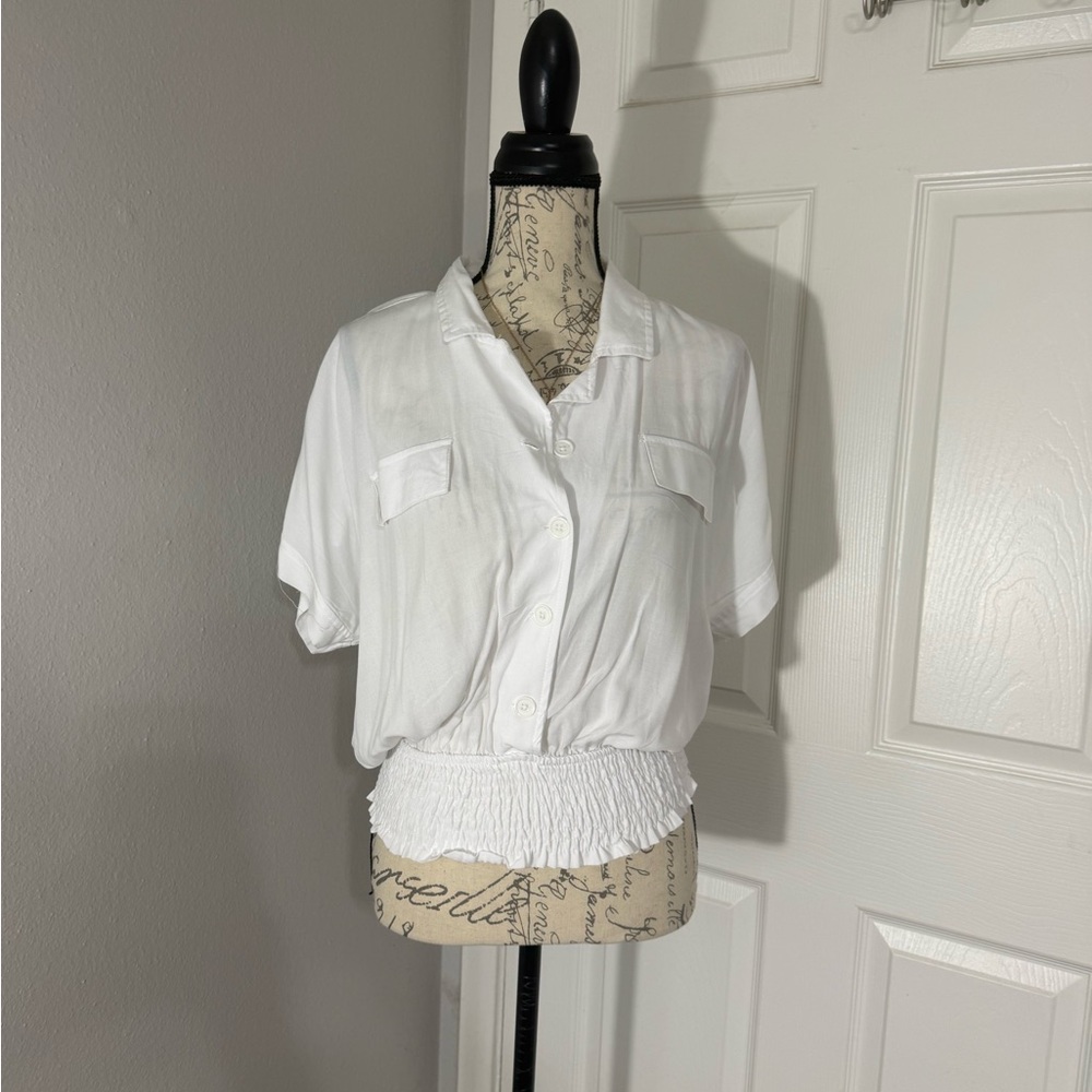Women's White Button-Front Smocked Hem Top
